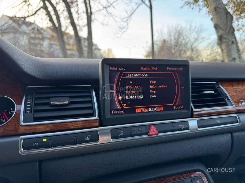 Audi A8 FSI CH 137000