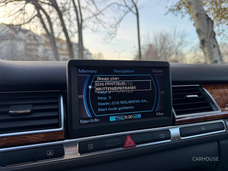 Audi A8 FSI CH 137000