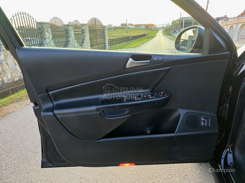 Volkswagen Passat B6 2.0 TDI CR 4 MOTION