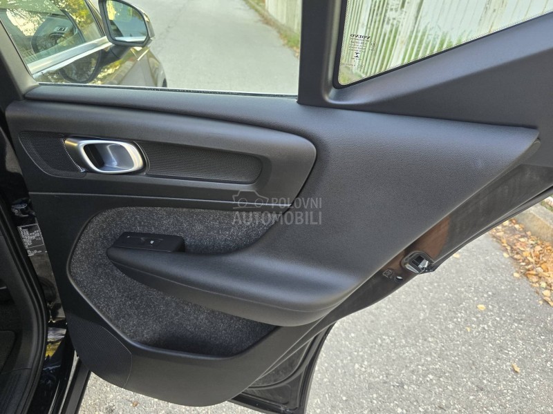 Volvo XC40 2.0 D3 INSCRIPTION