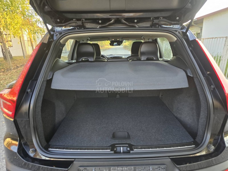 Volvo XC40 2.0 D3 INSCRIPTION