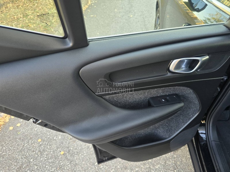 Volvo XC40 2.0 D3 INSCRIPTION