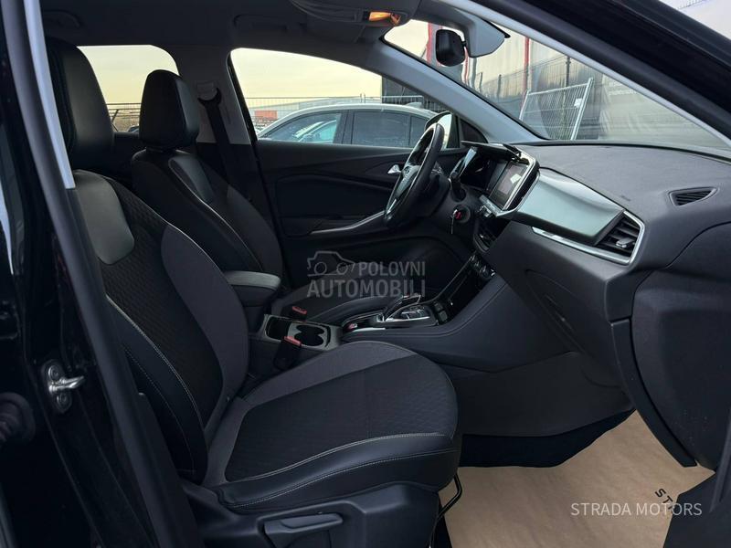 Opel Grandland X 1.5 GS NAVY OP IS