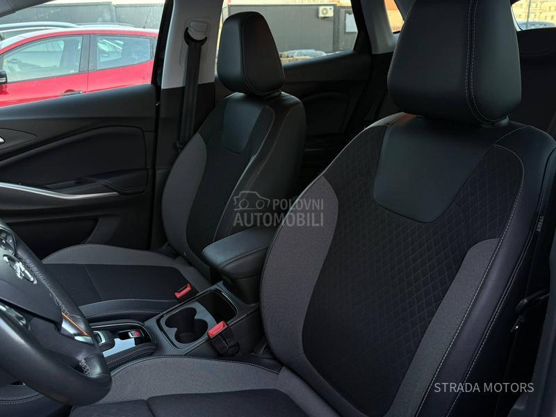 Opel Grandland X 1.5 GS NAVY OP IS