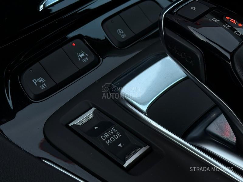 Opel Grandland X 1.5 GS NAVY OP IS