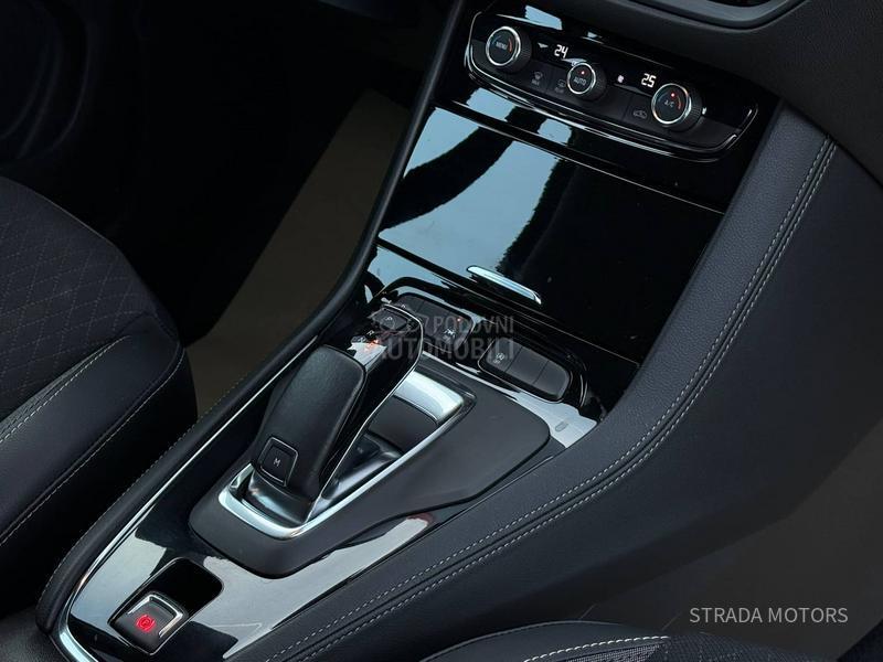 Opel Grandland X 1.5 GS NAVY OP IS