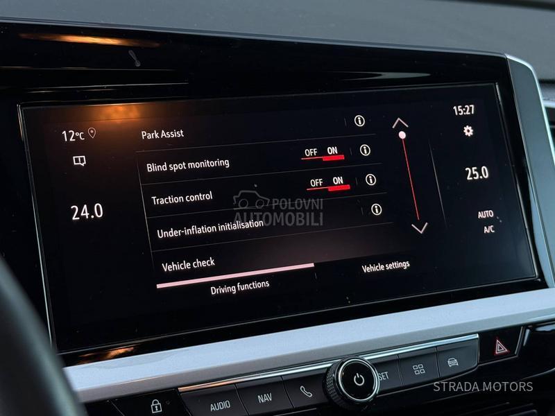 Opel Grandland X 1.5 GS NAVY OP IS