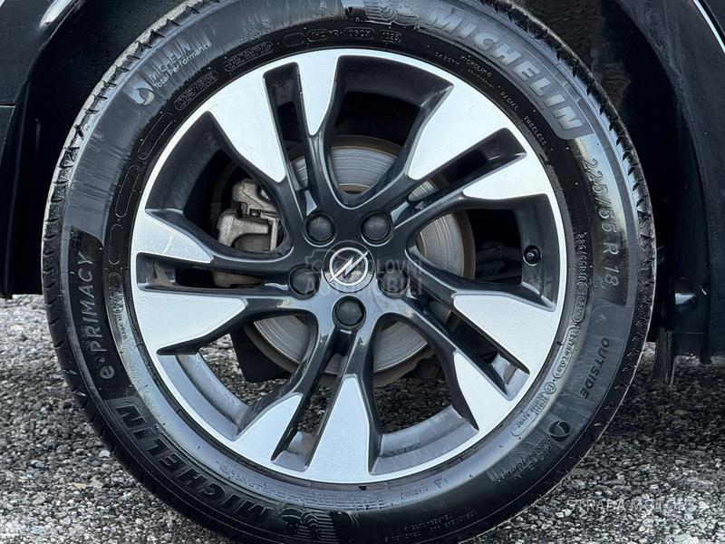 Opel Grandland X 1.5 GS NAVY OP IS