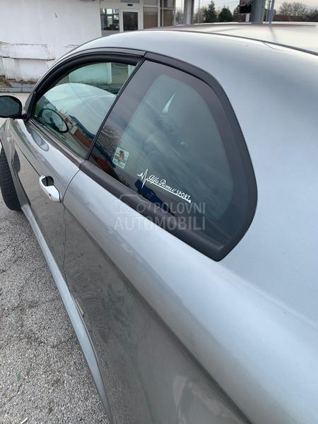 Alfa Romeo GT GT coupe