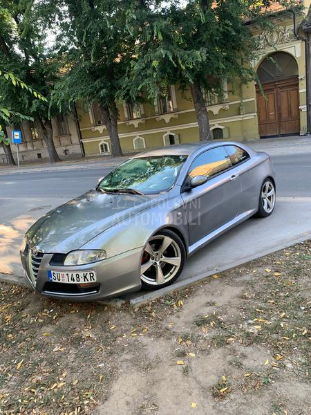 Alfa Romeo GT GT coupe