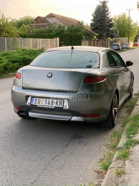 Alfa Romeo GT GT coupe
