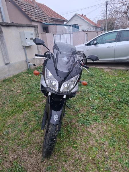 Suzuki V strom 650