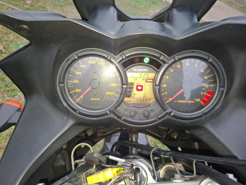 Suzuki V strom 650