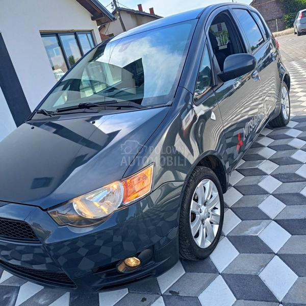 Mitsubishi Colt 
