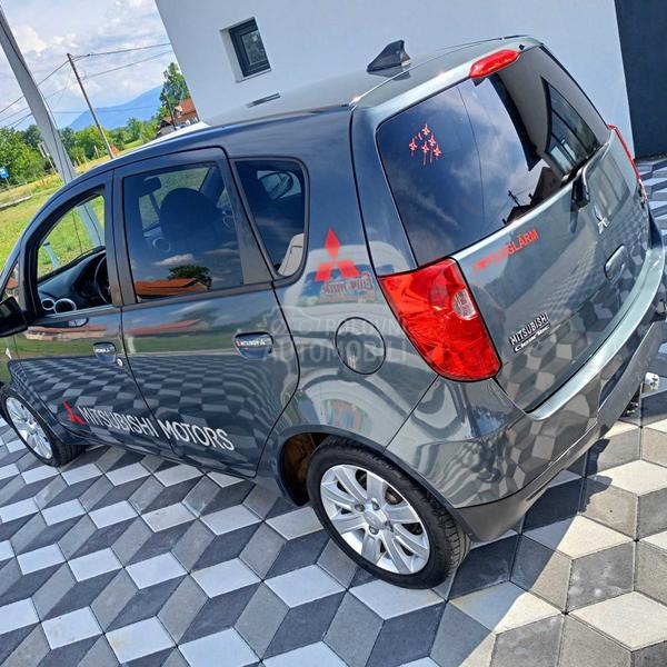 Mitsubishi Colt 