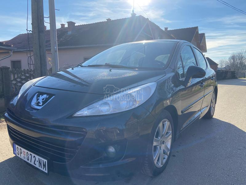 Peugeot 207 1.6hdi NOV OPREMA