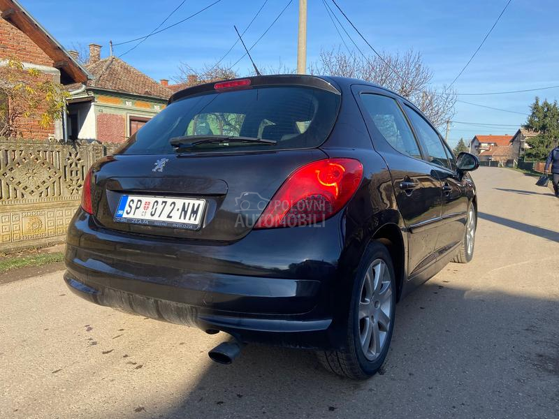 Peugeot 207 1.6hdi NOV OPREMA