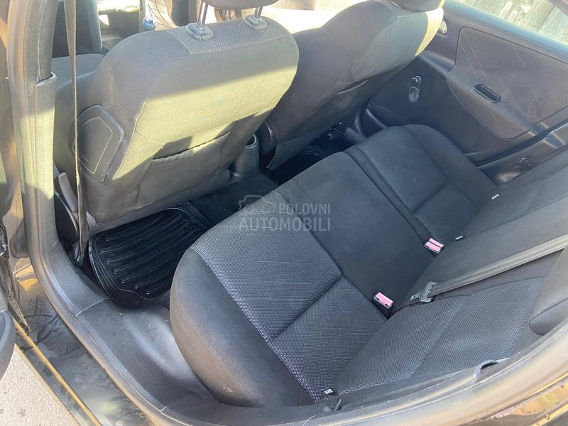 Peugeot 207 1.6hdi NOV OPREMA