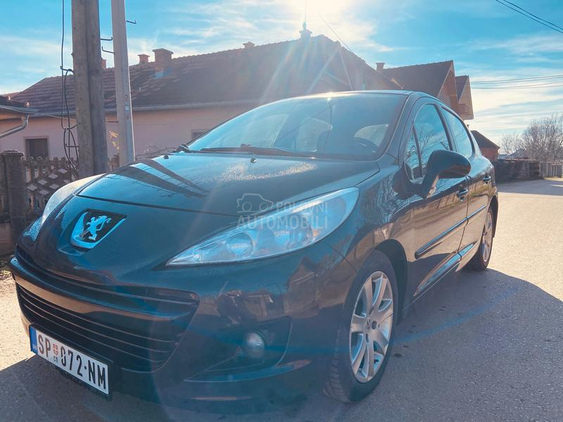 Peugeot 207 1.6hdi NOV OPREMA