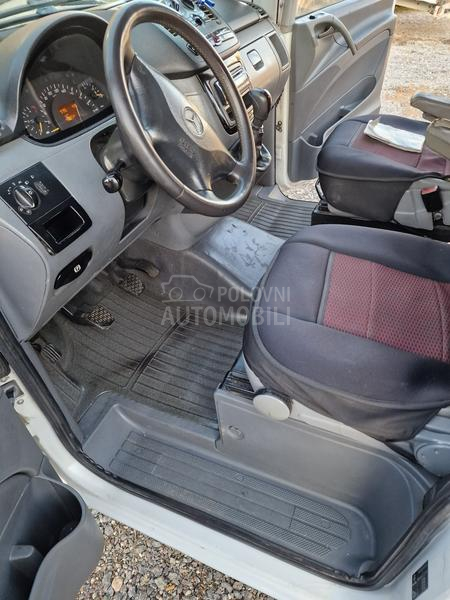 Mercedes Benz Vito 