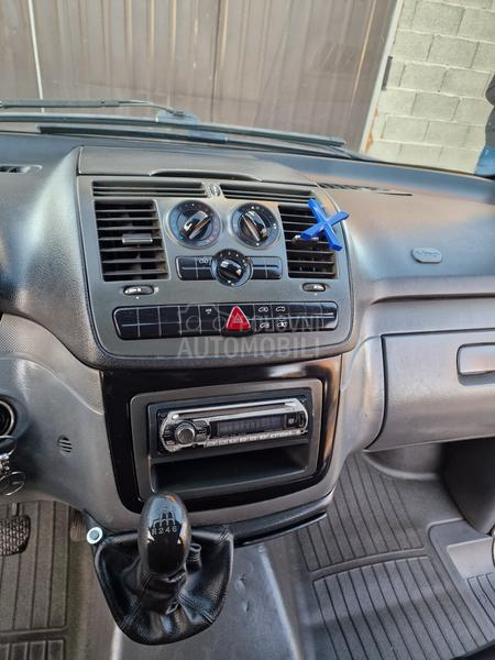 Mercedes Benz Vito 