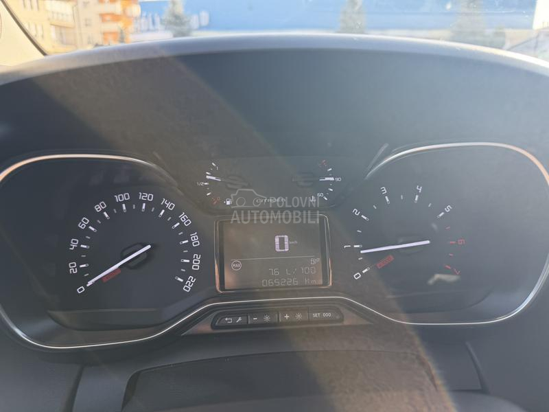 Citroen C-Aircross SHINE 1.2I 110