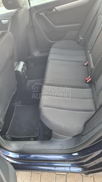 Volkswagen Passat B7 1.6TDI  BLUEMOTION