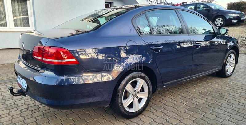 Volkswagen Passat B7 1.6TDI  BLUEMOTION