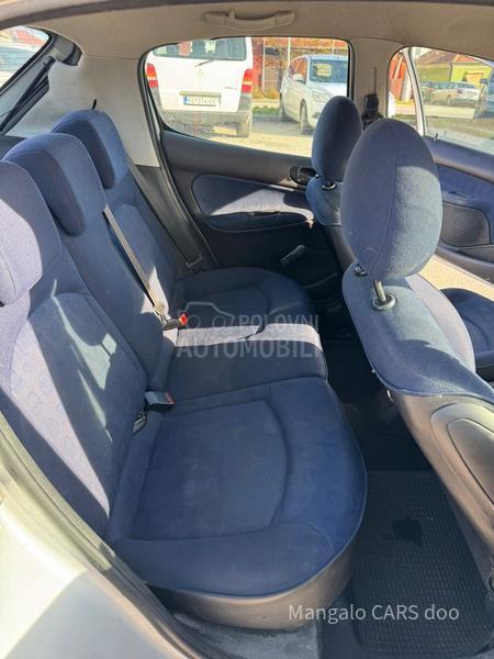 Peugeot 206 