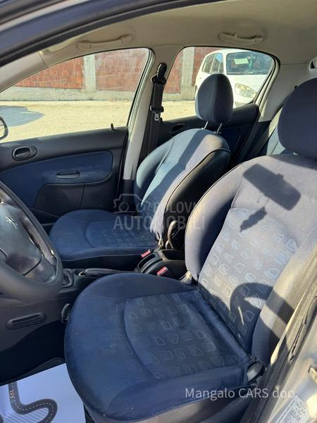 Peugeot 206 