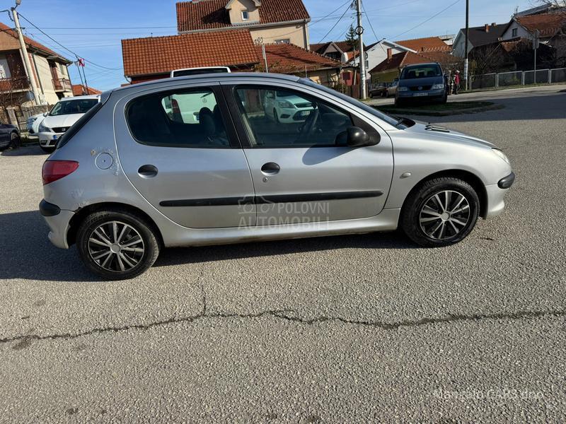 Peugeot 206 