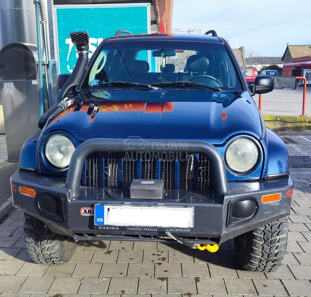 Jeep Cherokee 2.5 CRD