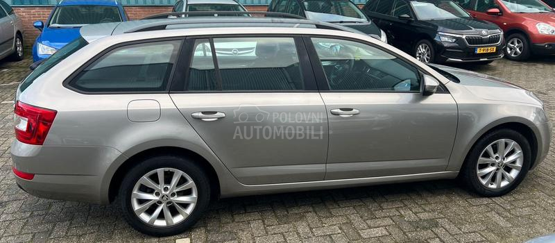 Škoda Octavia 1.2b fabrika