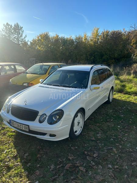 Mercedes Benz E 220 