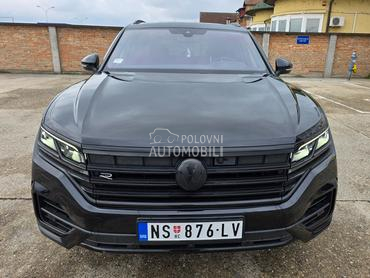 Volkswagen Touareg R BLACK NOVO