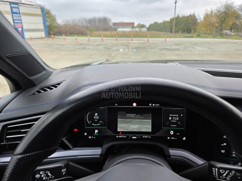 Volkswagen Touareg R BLACK NOVO