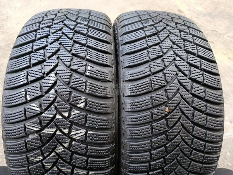Bridgestone 225/45 R17 Zimska
