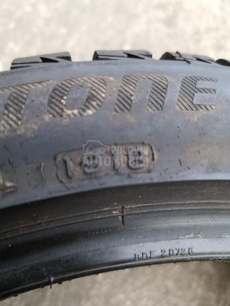 Bridgestone 225/45 R17 Zimska