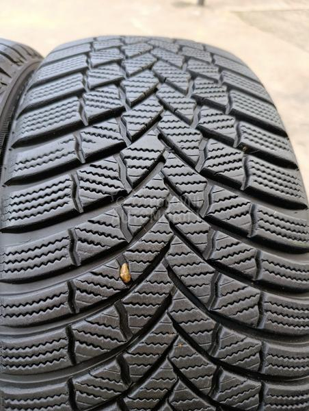 Bridgestone 225/45 R17 Zimska