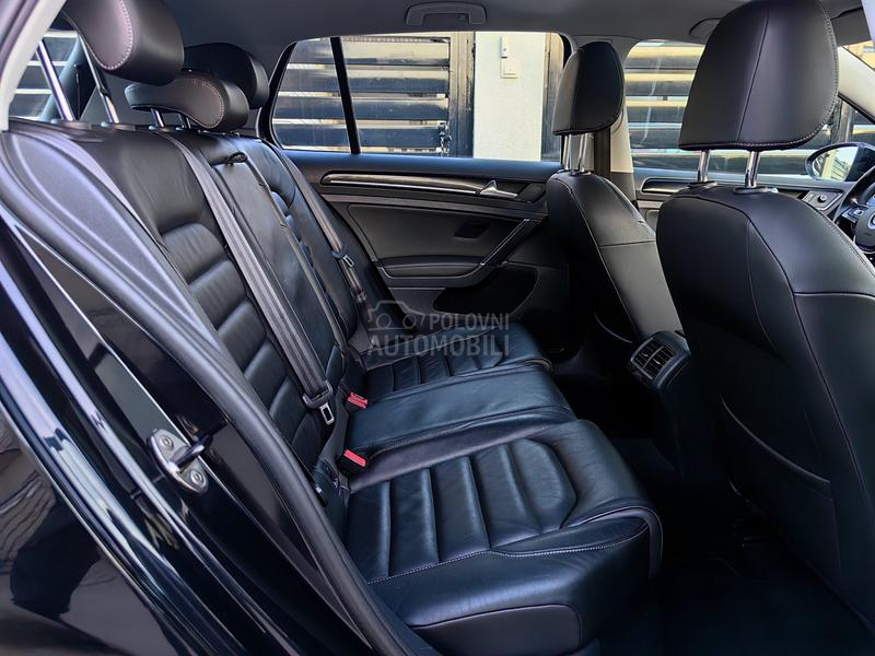 Volkswagen Golf 7 1.6TDI PAN0 NAVl