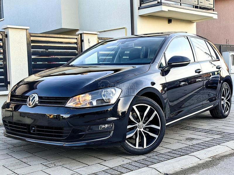 Volkswagen Golf 7 1.6TDI PAN0 NAVl