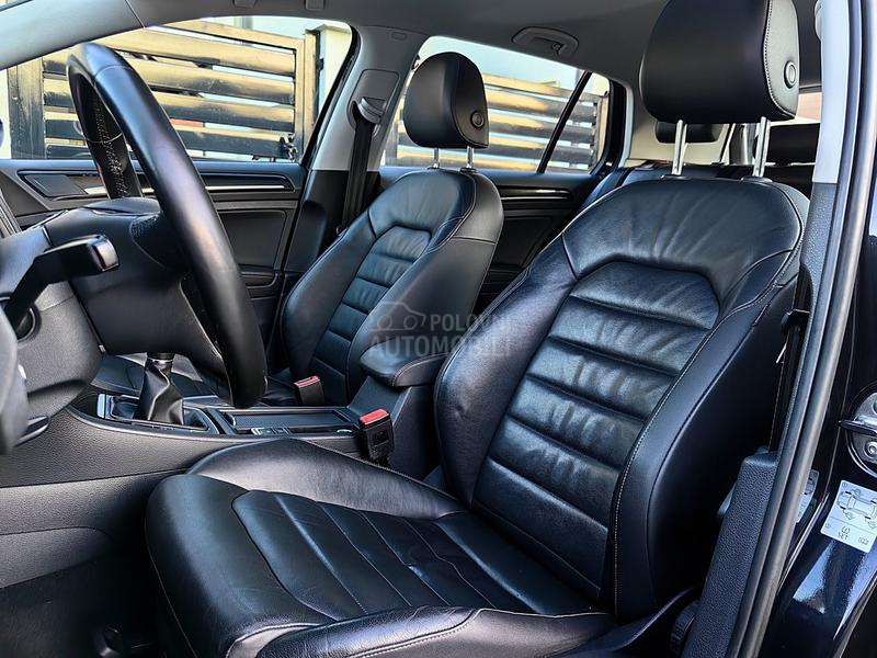 Volkswagen Golf 7 1.6TDI PAN0 NAVl