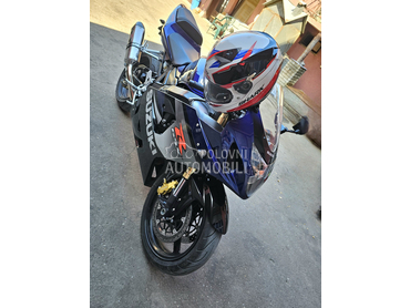 Suzuki gsxr 750