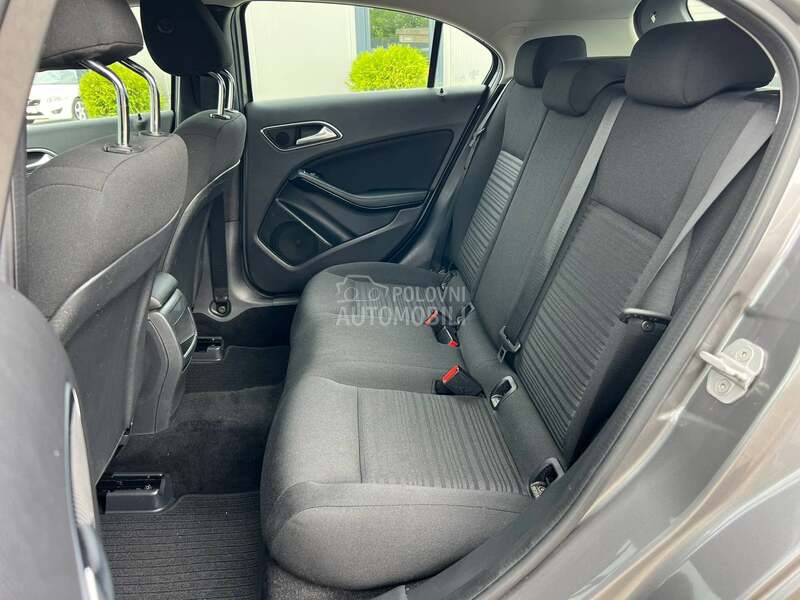 Mercedes Benz A 180 1.5