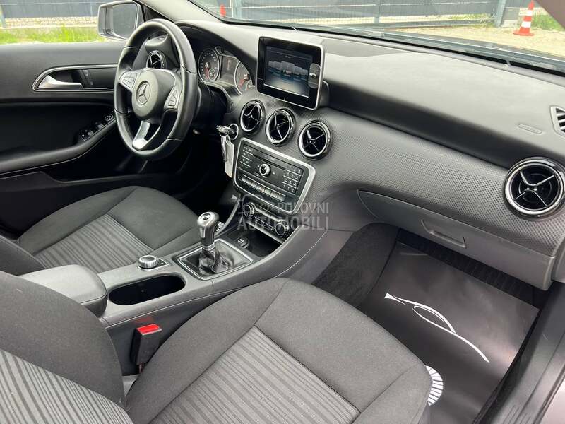 Mercedes Benz A 180 1.5