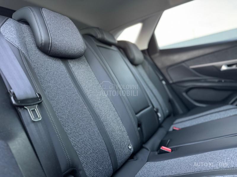 Peugeot 3008 1.6 EHDI / ALLURE