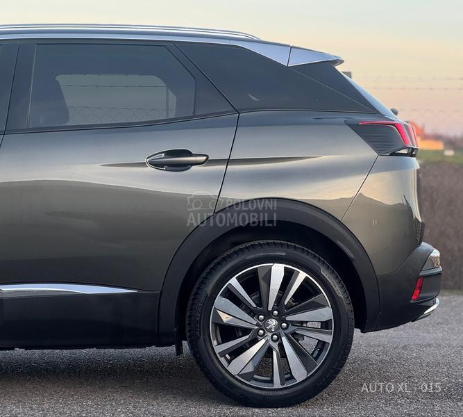 Peugeot 3008 1.6 EHDI / ALLURE
