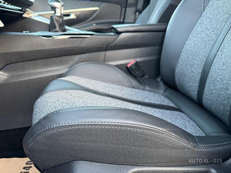 Peugeot 3008 1.6 EHDI / ALLURE