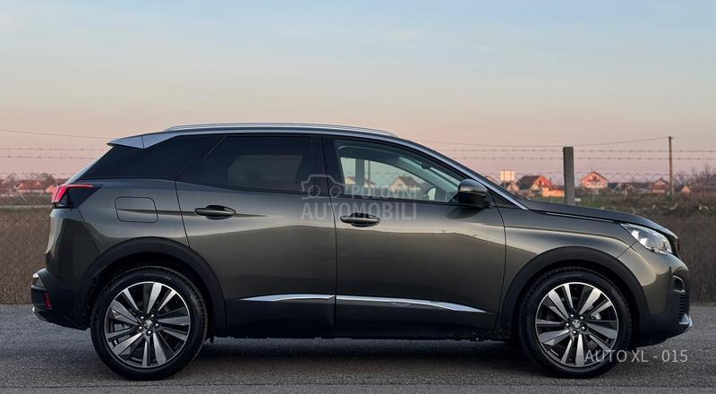 Peugeot 3008 1.6 EHDI / ALLURE