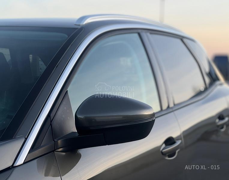 Peugeot 3008 1.6 EHDI / ALLURE